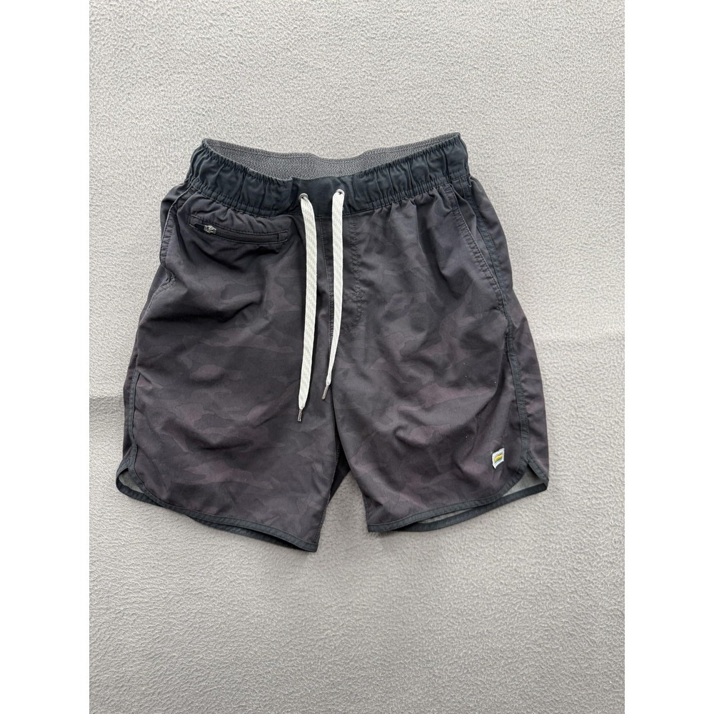 Vuori Shorts Mens XS Gray Camo Lined Running 7 Inseam Quick Dry Athletic Gym